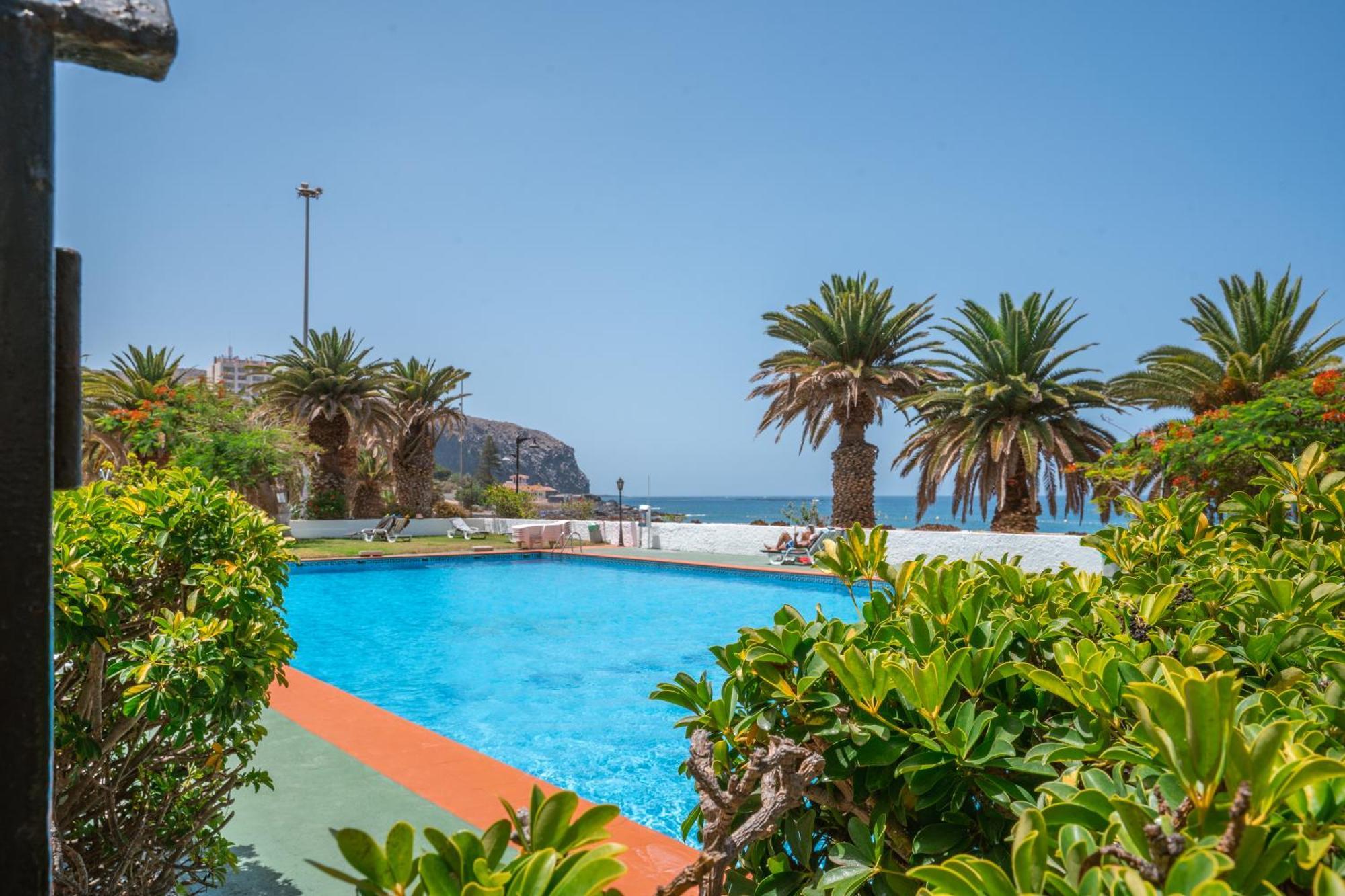 Go2Tenerife Apart'Dida Pool & First Line Of The Sea Los Cristianos  Zewnętrze zdjęcie
